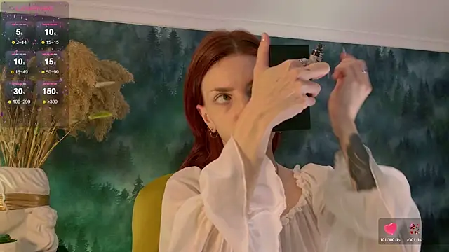 Snapshot of WendyGilber chatting on October 6, 9:29 am WendyGilber online show from October 6, 9:29 am