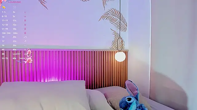 Valleriie  online show from March 28, 5:12 pm