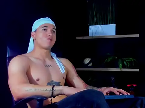 rocoo santos online show from April 9, 6:02 pm