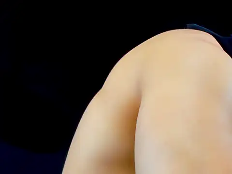 rocoo santos online show from April 21, 1:42 am