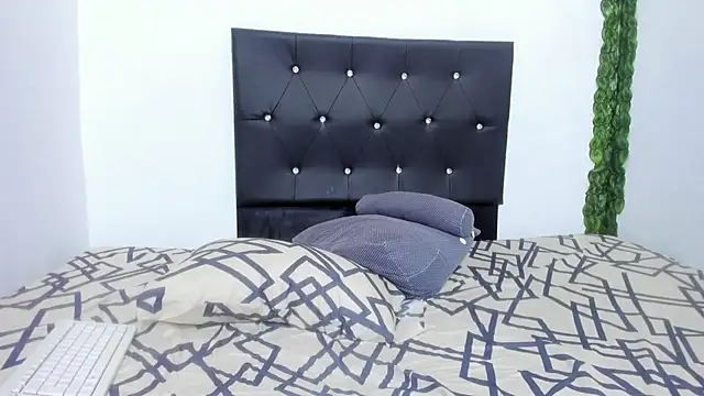 Snapshot of michellnasty chatting on October 19, 11:38 pm michellnasty online show from October 19, 11:38 pm