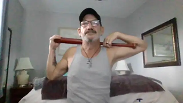 Snapshot of FoxnMouse chatting on October 25, 5:08 pm FoxnMouse online show from October 25, 5:08 pm