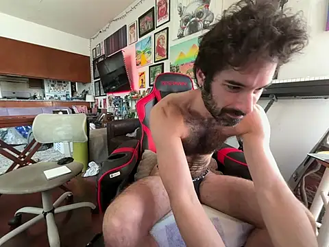 Pupscritch online show from February 28, 4:30 pm