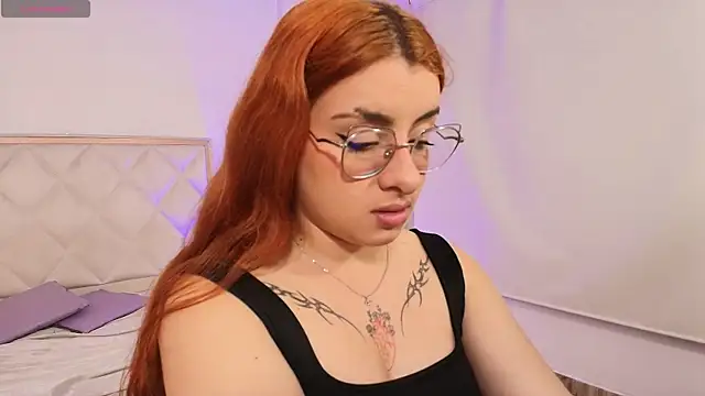 Naomy tay1 online show from October 12, 3:27 am