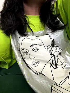 modelnishu online show from October 3, 12:02 pm