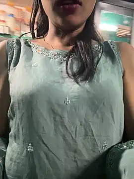 modelnishu online show from October 24, 10:22 am