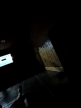 Snapshot of starvingo2002 chatting on December 5, 3:48 am starvingo2002 online show from December 5, 3:48 am