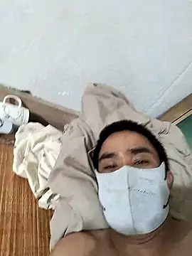 Snapshot of HoangNam20x chatting on October 12, 3:38 am HoangNam20x online show from October 12, 3:38 am