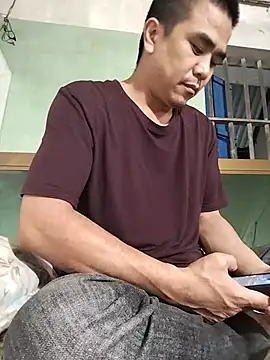 Snapshot of HoangNam20x chatting on November 5, 2:06 pm HoangNam20x online show from November 5, 2:06 pm