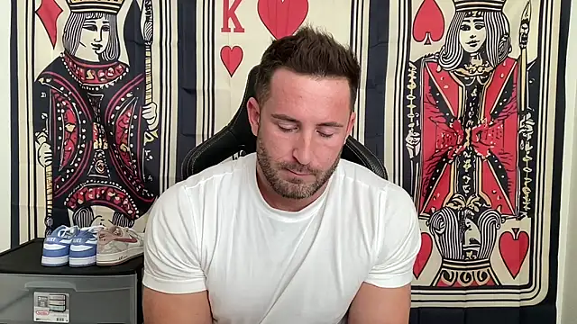 Snapshot of brettmycles28 chatting on November 6, 5:14 pm brettmycles28 online show from November 6, 5:14 pm