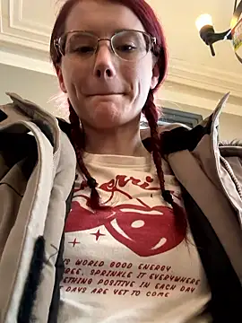 raen001 online show from March 5, 9:16 am