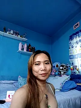 Snapshot of Yourdream07mixcey chatting on September 30, 2:05 am Yourdream07mixcey online show from September 30, 2:05 am