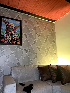 Alisse taylor2 online show from November 15, 11:29 am