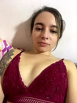 karla-thomsom10 online show from December 18, 6:47 pm