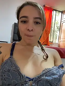 karla-thomsom10 online show from February 24, 6:06 pm