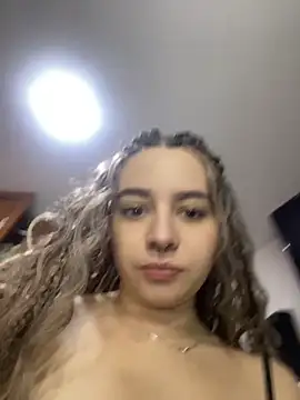 karla-thomsom10 online show from April 20, 10:22 pm