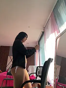 Snapshot of lana_rousse01 chatting on February 14, 9:22 pm lana rousse01 online show from February 14, 9:22 pm