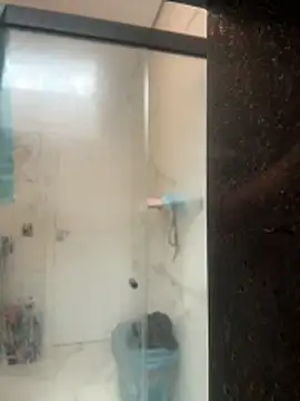 isashawty online show from February 27, 1:22 pm