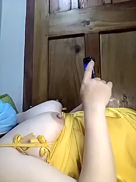 Snapshot of BigPussy178 chatting on September 27, 12:54 pm BigPussy178 online show from September 27, 12:54 pm