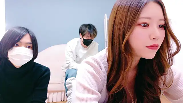 Reto-sama online show from November 14, 1:32 pm