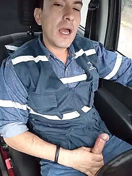 Snapshot of Blackaxes chatting on September 29, 10:25 pm Blackaxes online show from September 29, 10:25 pm