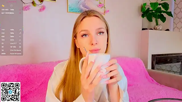 CindyGreen online show from October 5, 6:23 am