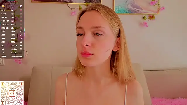 CindyGreen online show from October 15, 6:46 am