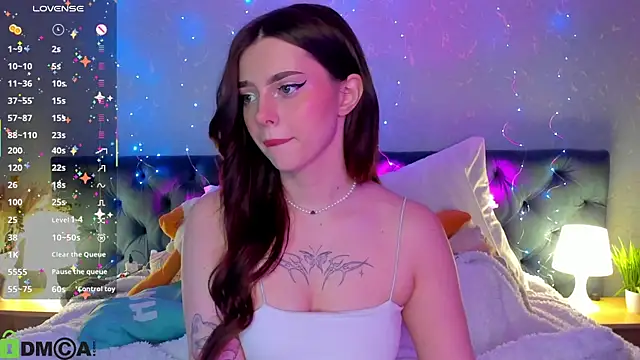 Snapshot of _xna_ chatting on October 19, 12:44 am xna online show from October 19, 12:44 am