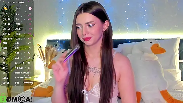 Snapshot of _xna_ chatting on December 3, 12:51 am xna online show from December 3, 12:51 am