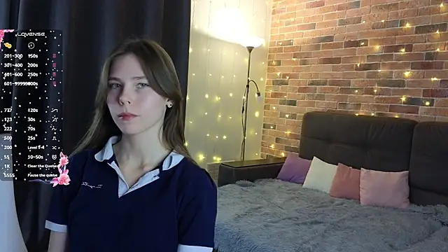 EmiliDen online show from November 13, 7:02 pm