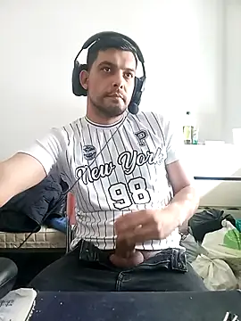 ghostfu1996 online show from April 18, 3:16 pm