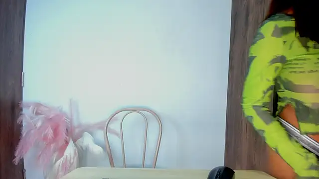 khate smith online show from October 24, 3:52 pm