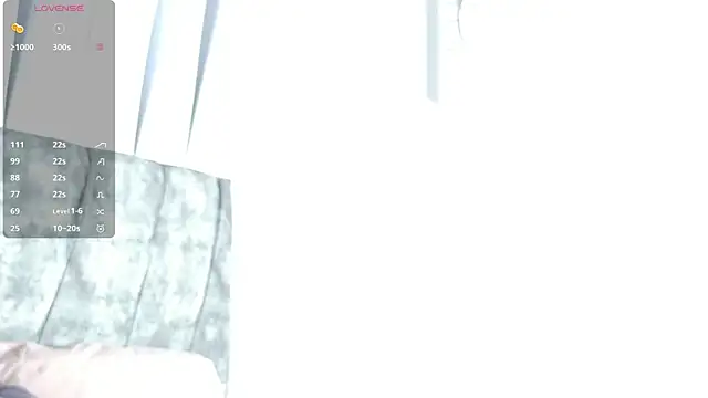 ValeriGallardo17 online show from October 18, 9:59 pm