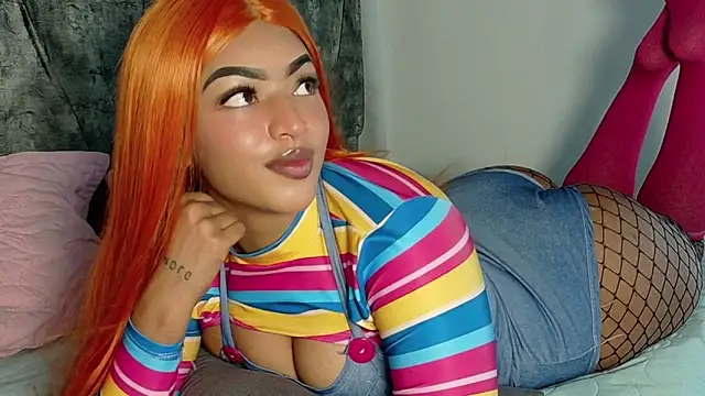 ValeriGallardo17 online show from October 31, 8:54 pm