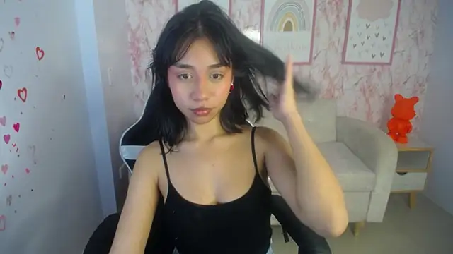 Snapshot of cristal11_ch chatting on September 19, 10:43 pm cristal11 ch online show from September 19, 10:43 pm
