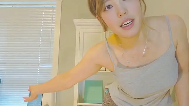 Snapshot of Nana_with chatting on November 29, 5:38 pm Nana with online show from November 29, 5:38 pm