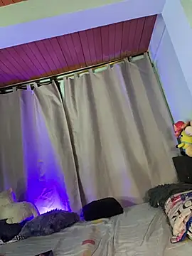 Snapshot of EVAH_LEE_ chatting on March 4, 12:05 am EVAH LEE online show from March 4, 12:05 am