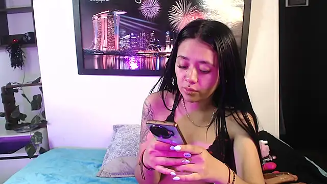 Snapshot of hellenngp chatting on November 6, 7:48 pm hellenngp online show from November 6, 7:48 pm