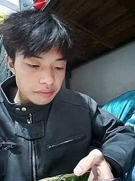 Snapshot of junjun1189 chatting on November 10, 12:09 am junjun1189 online show from November 10, 12:09 am