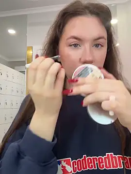 Snapshot of MeganStrain chatting on September 11, 3:17 am MeganStrain online show from September 11, 3:17 am