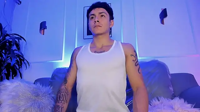 Leo santoro online show from March 6, 2:24 pm