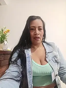 Snapshot of PAULA20- chatting on September 27, 1:05 pm PAULA20- online show from September 27, 1:05 pm