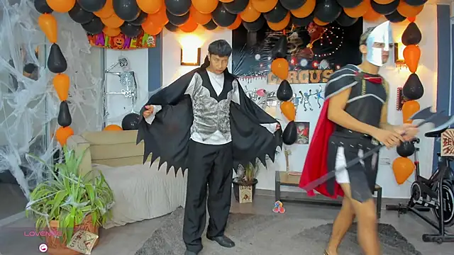 Bisexlifehot   online show from October 31, 11:06 pm