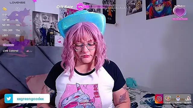 Snapshot of XxGreenGoodxX chatting on October 15, 7:47 pm XxGreenGoodxX online show from October 15, 7:47 pm