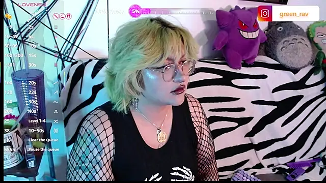 XxGreenGoodxX online show from March 1, 9:50 pm