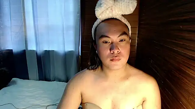 asianayumi online show from October 10, 1:26 am