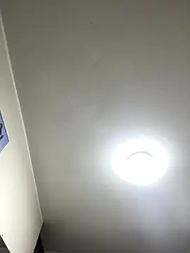 Snapshot of Ricochetlal chatting on December 1, 11:21 pm Ricochetlal online show from December 1, 11:21 pm