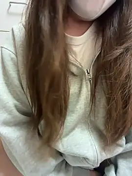 Snapshot of mayu06000 chatting on October 24, 5:42 pm mayu06000 online show from October 24, 5:42 pm