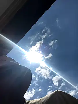 cuminsidebby online show from October 27, 8:40 am