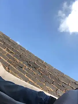 cuminsidebby online show from December 2, 7:36 am